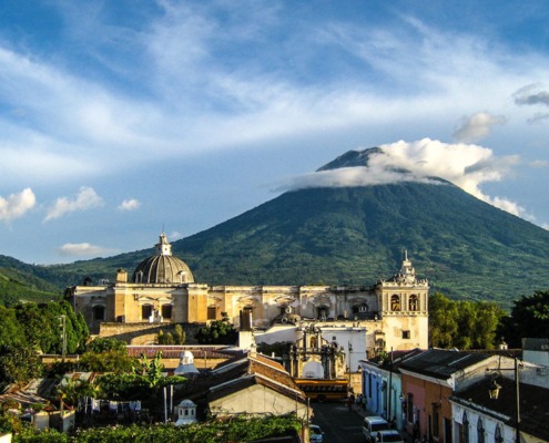 Antigua-Panorama_#L-#B_AdobeStock_197465520